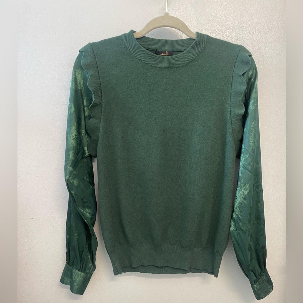 Ontwelfth Blouse-Jacket Green with Floral Long Sleeves